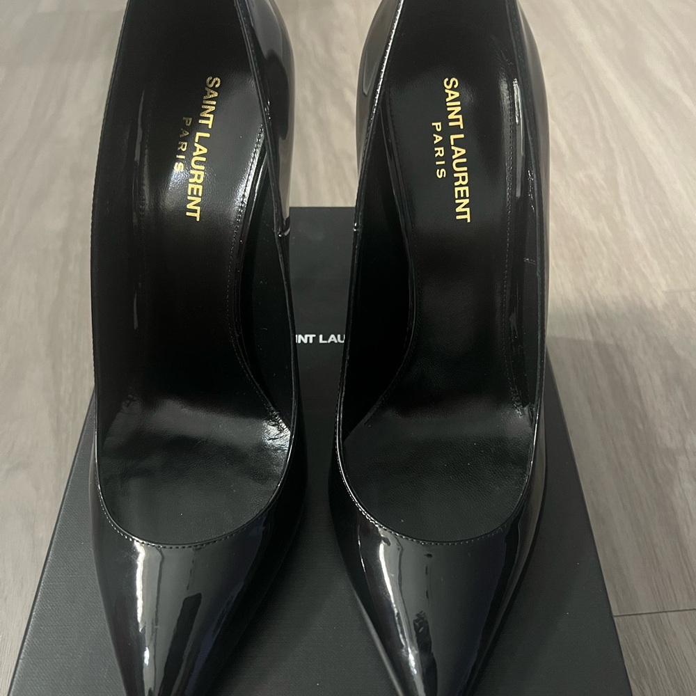 Saint Laurent Black Patent Leather Heels
